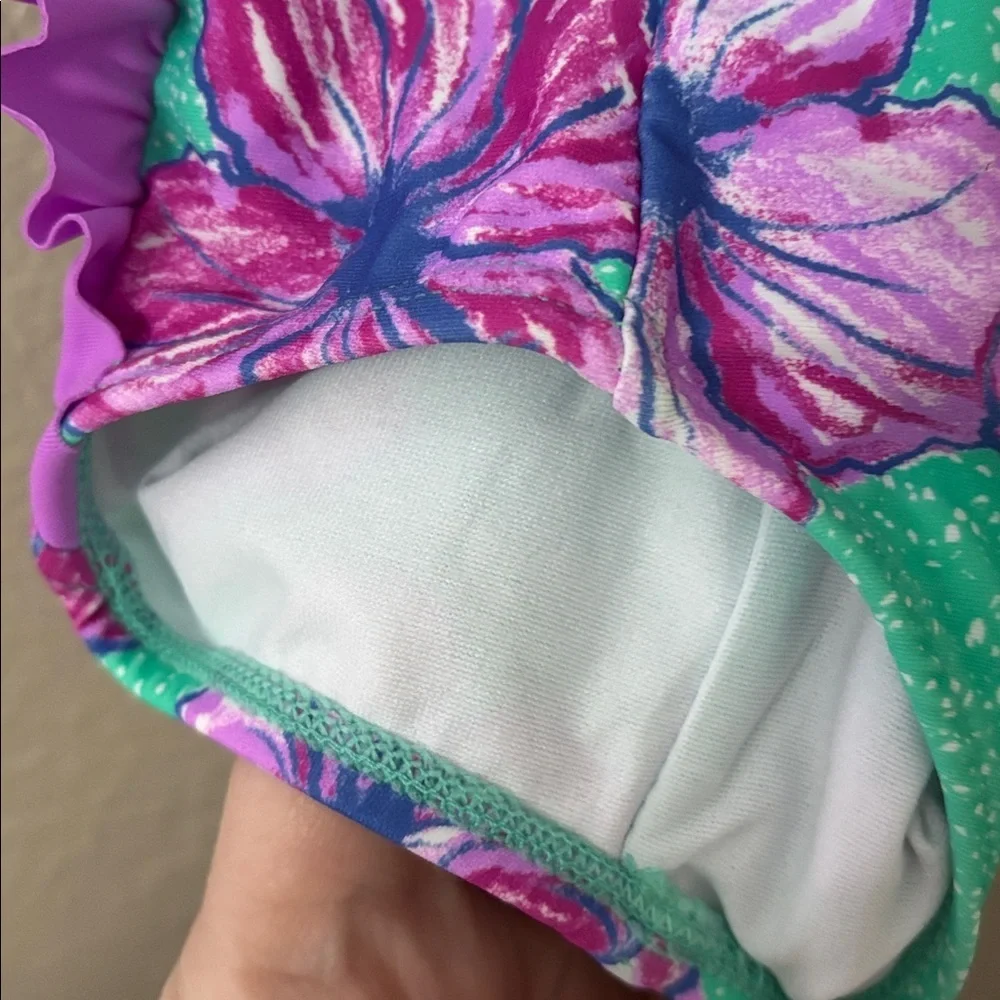 Wave Zone this swimsuit